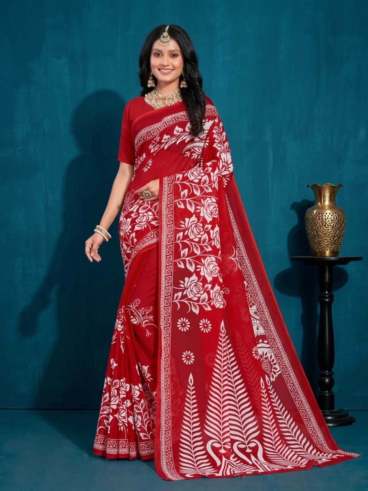 Minu fashions Floral Print Daily Wear Pure Cotton Saree (Red)