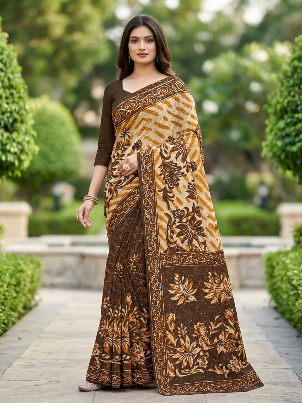 Minu fashions Printed Daily Wear Pure Cotton Saree (Brown)