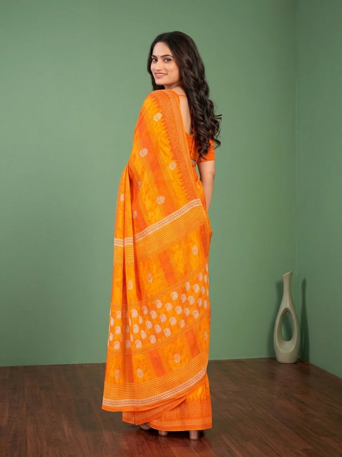 Minu fashions Floral Print Daily Wear Pure Cotton Saree (Yellow)