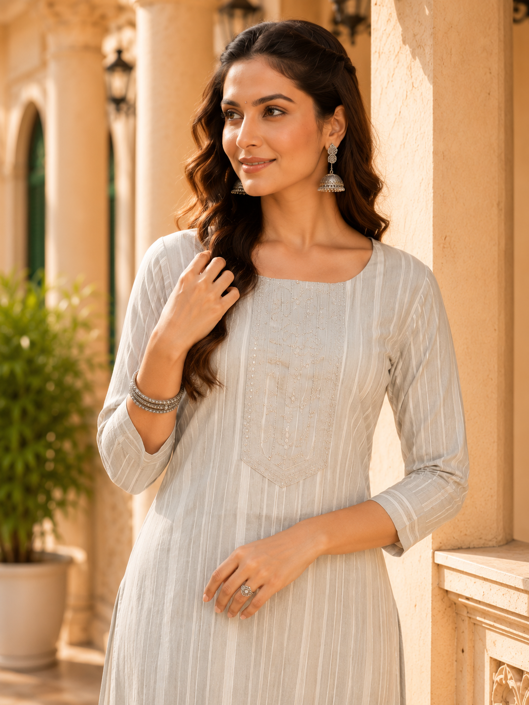Minu Kurta-Set Sparkle Women Striped Straight Kurti with Trousers | Ank
