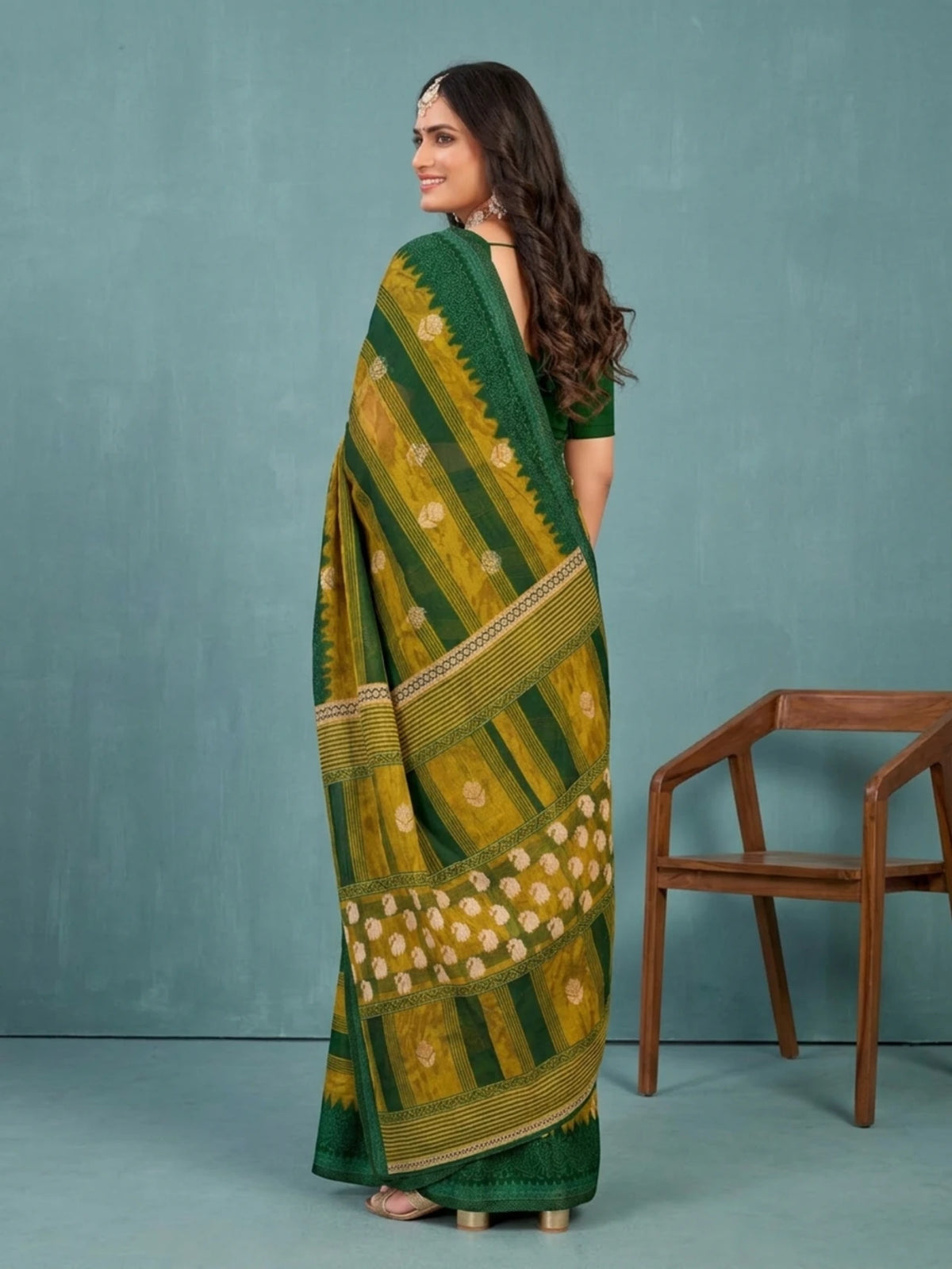 Minu fashions Printed Daily Wear Pure Cotton Saree (Green)
