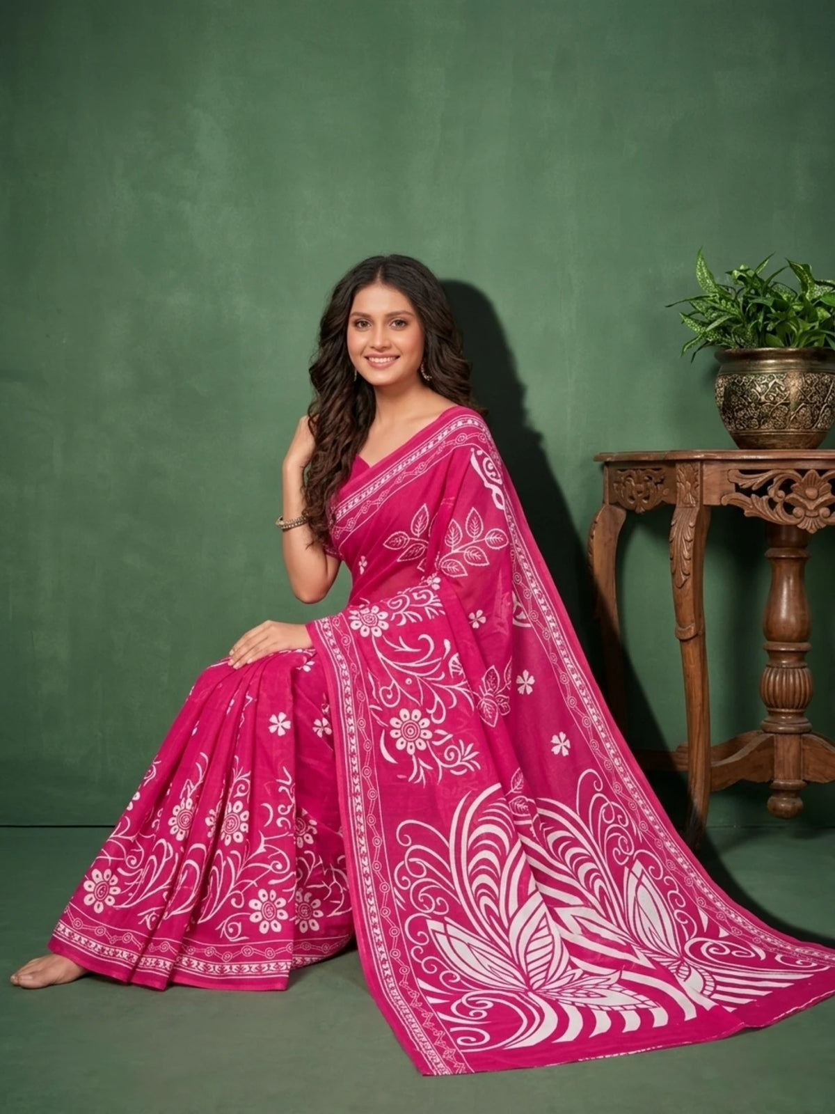 Minu fashions Printed Daily Wear Pure Cotton Saree (Pink)