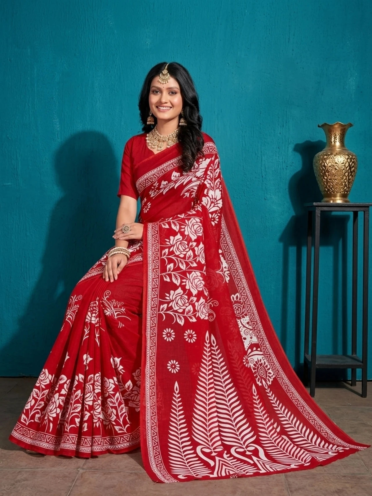 Minu fashions Floral Print Daily Wear Pure Cotton Saree (Red)