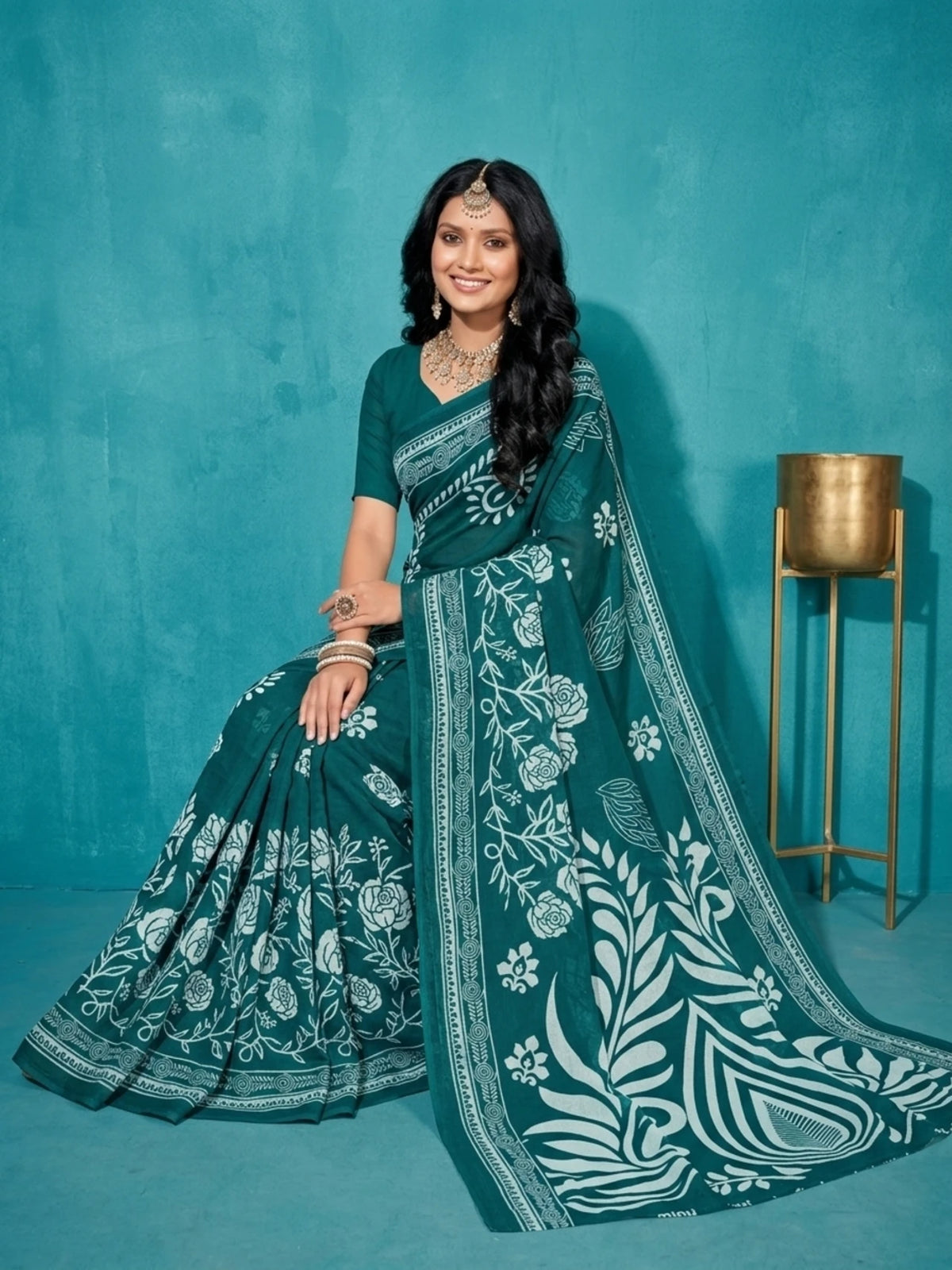 Minu fashions Printed Daily Wear Pure Cotton Saree (Dark Blue)