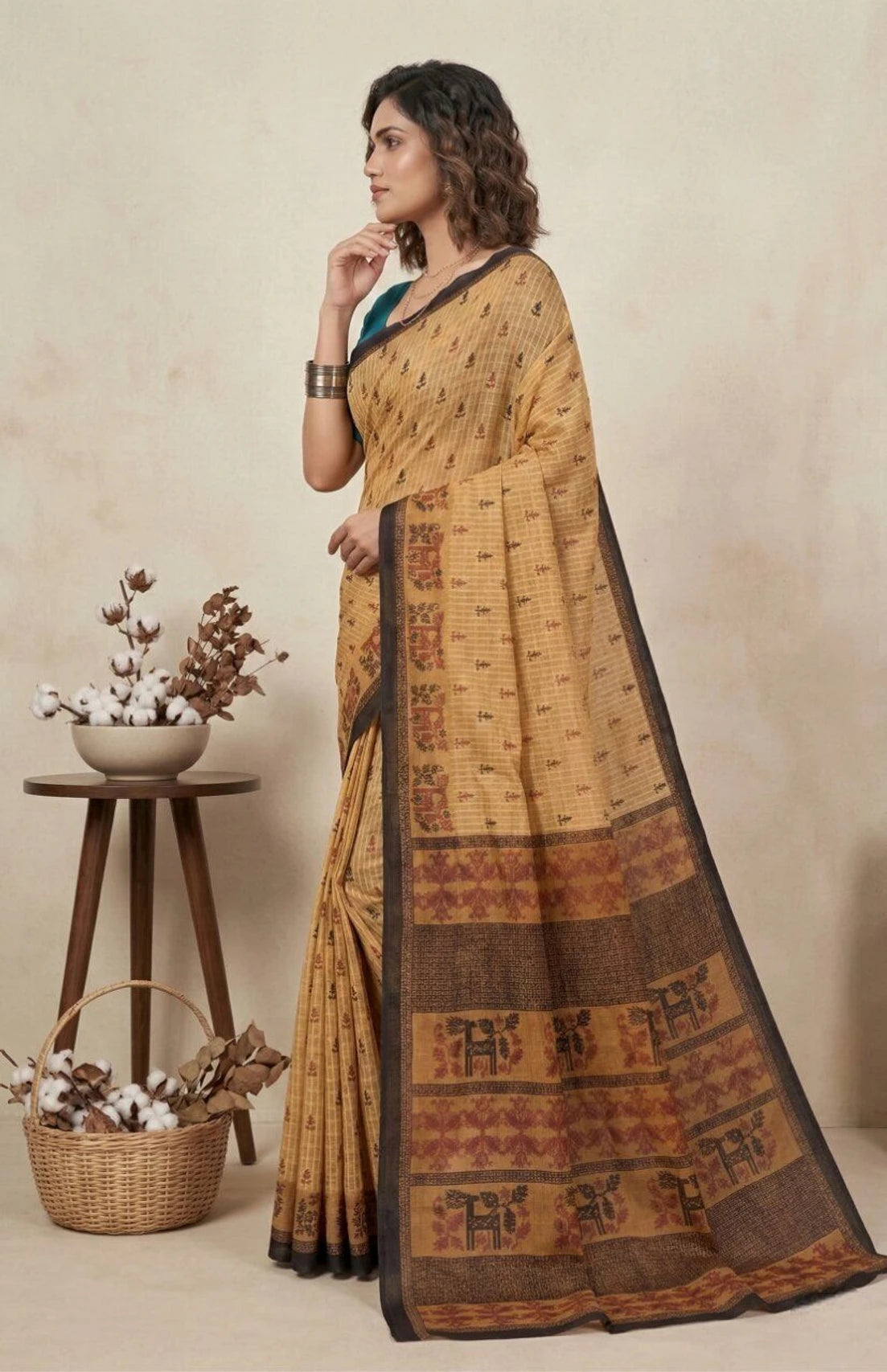 Minu fashions Printed Daily Wear Pure Cotton Saree (Beige)