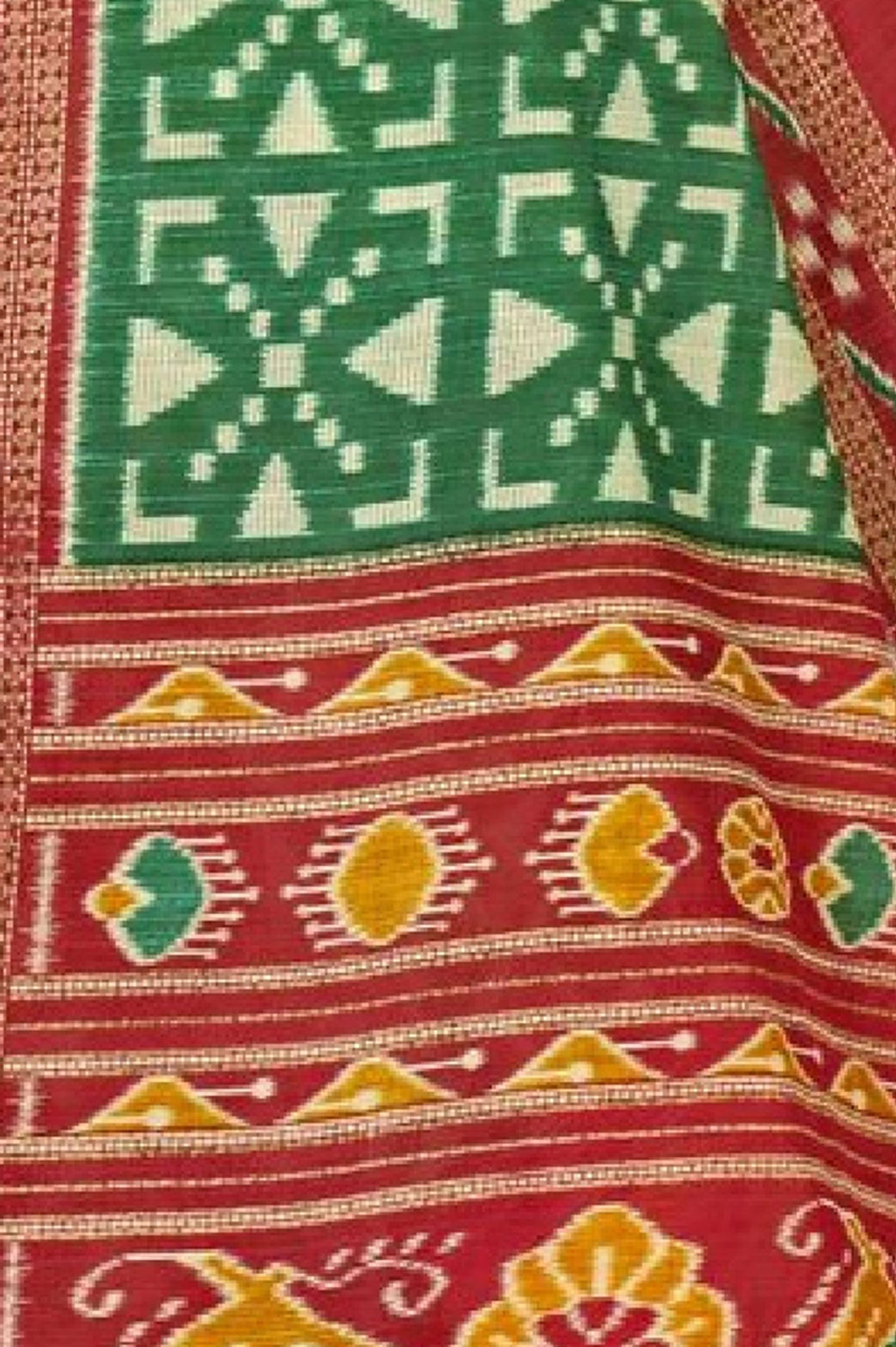 Priyatama Ikkat Premium Cotton Saree