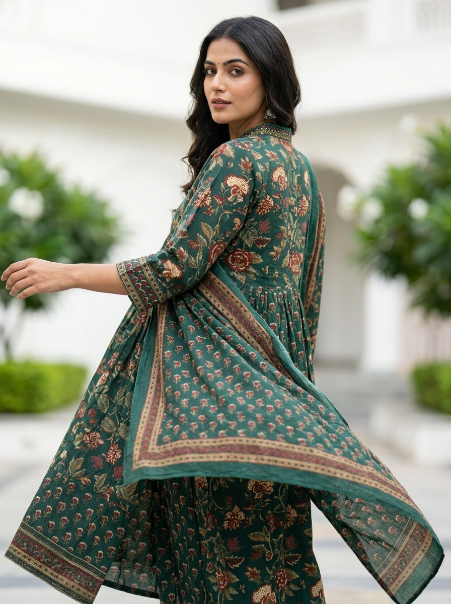Naina Green Floral Print Five Panel Cotton Salwar Suit Set | Ank
