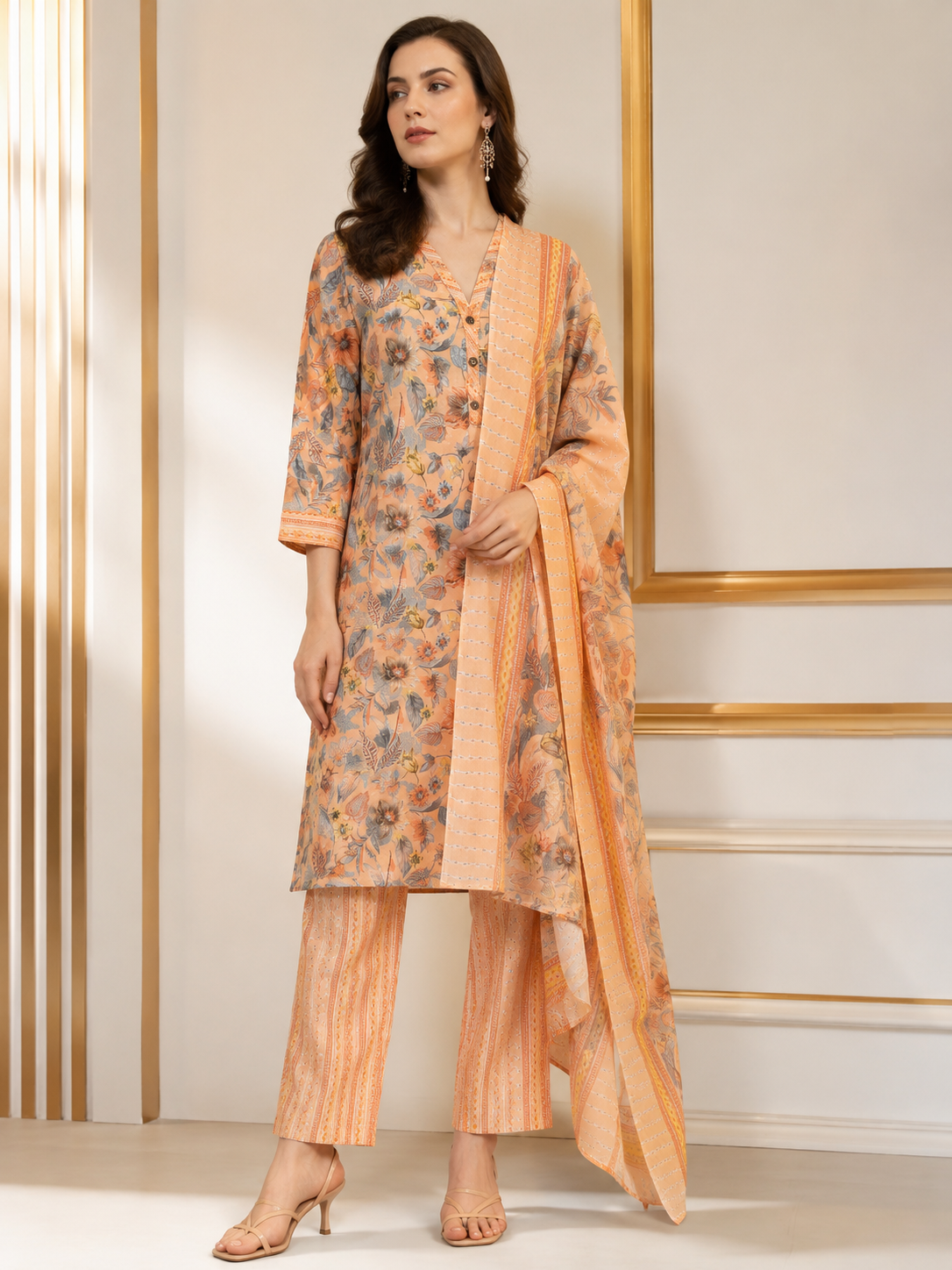 Topaz Women Floral Printed Salwar Suit Set | Ank