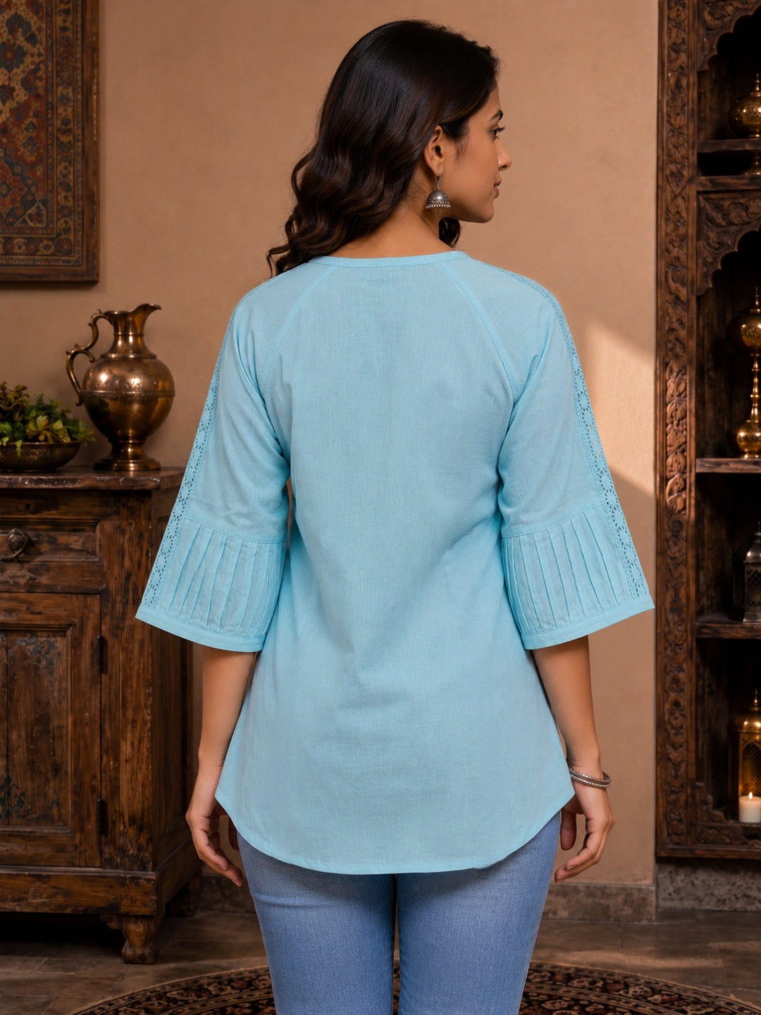 Minu Nidhi Women Solid Colour Round Neck Top