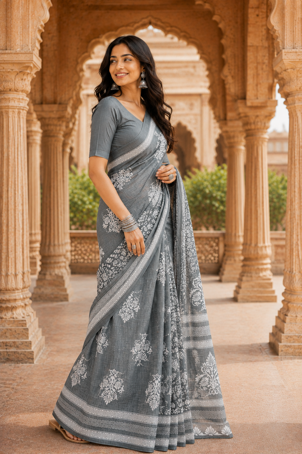Women’s Pure Cotton Gray Floral Saree