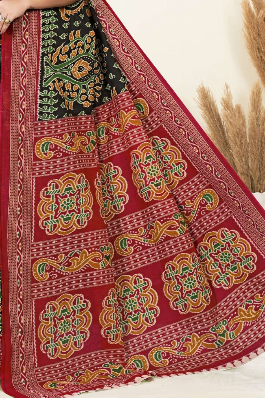 MINU SAREE PRIYATAMA IKKAT 31298