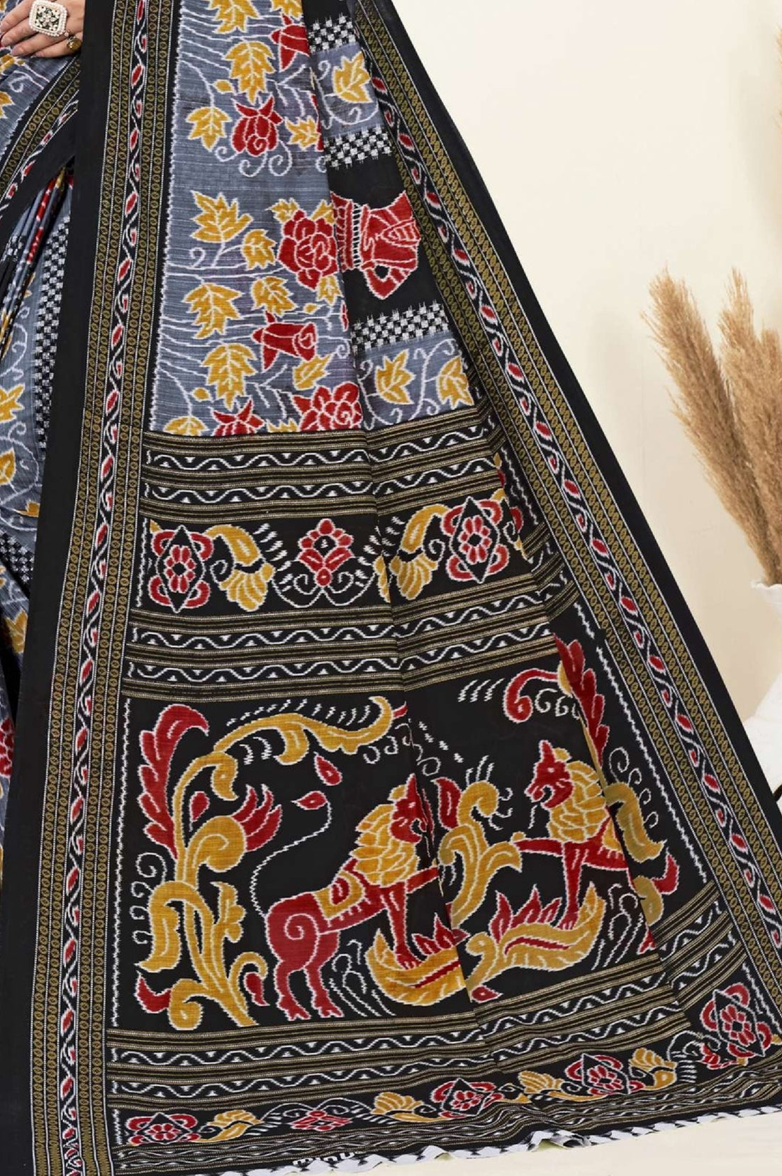 MINU SAREE PRIYATAMA IKKAT 31276