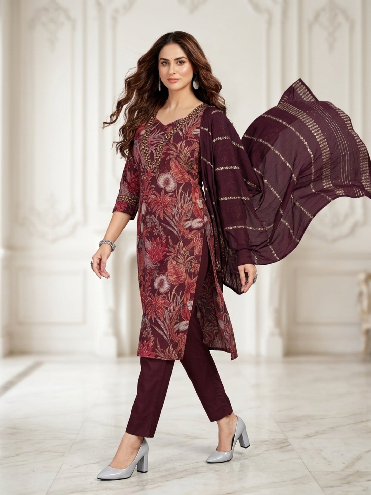 Isha Women Floral Printed Salwar Suit Set | Ank