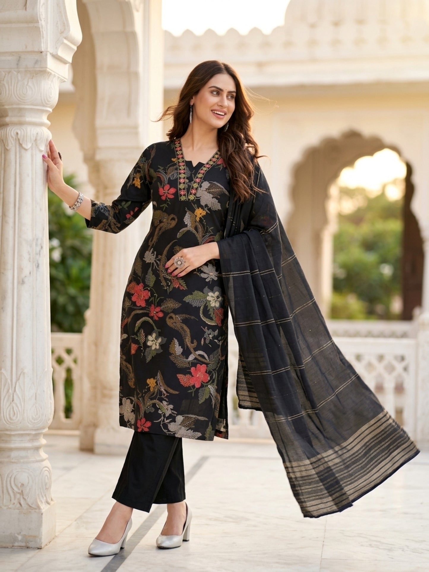 Isha Women Floral Printed Salwar Suit Set | Ank