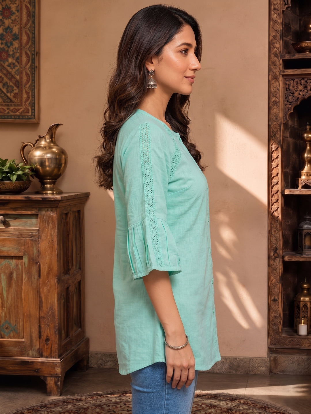 Minu Nidhi Women Solid Colour Round Neck Top