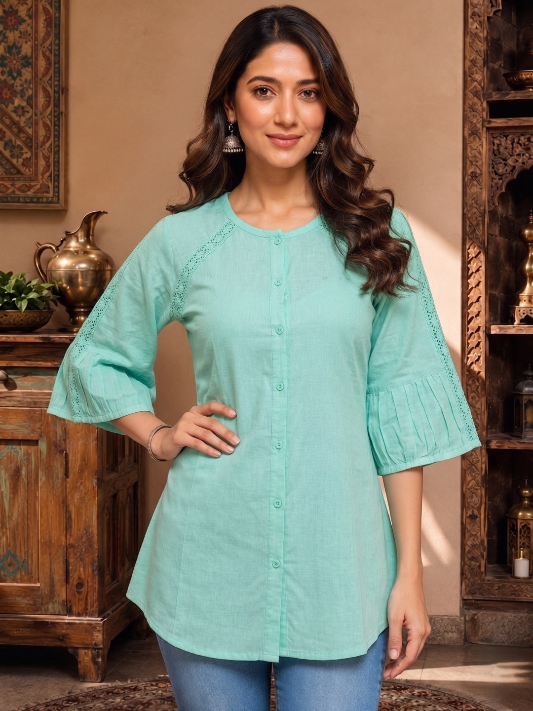 Minu Nidhi Women Solid Colour Round Neck Top