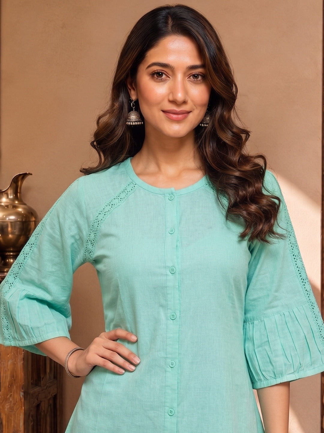 Minu Nidhi Women Solid Colour Round Neck Top