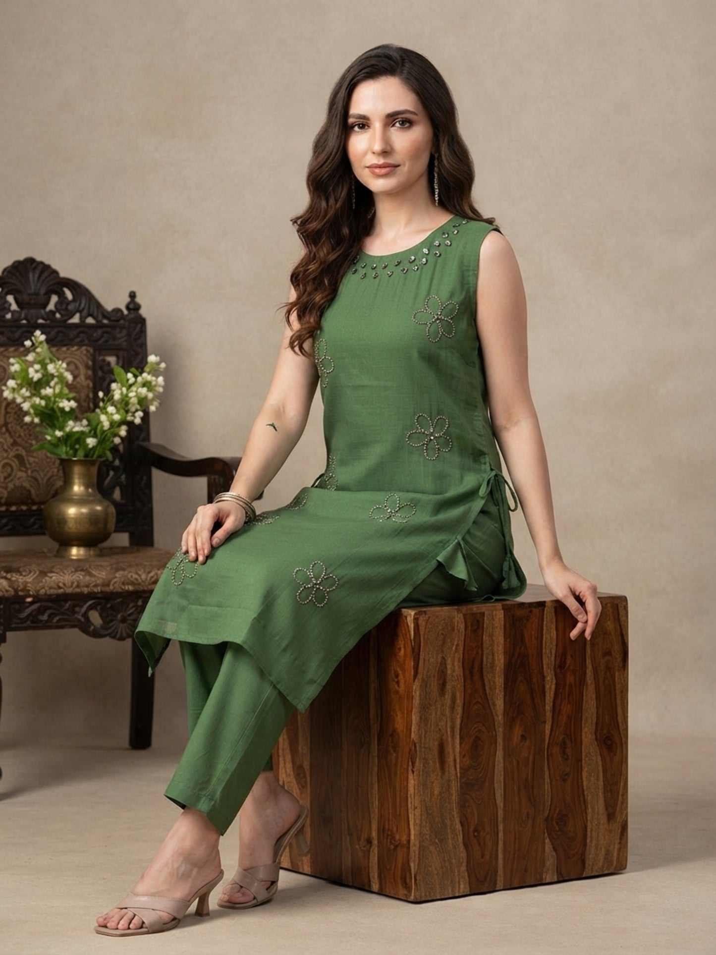 Minu Kurta-Set Pranika Vartican Silk Straight Kurti Set | Ank