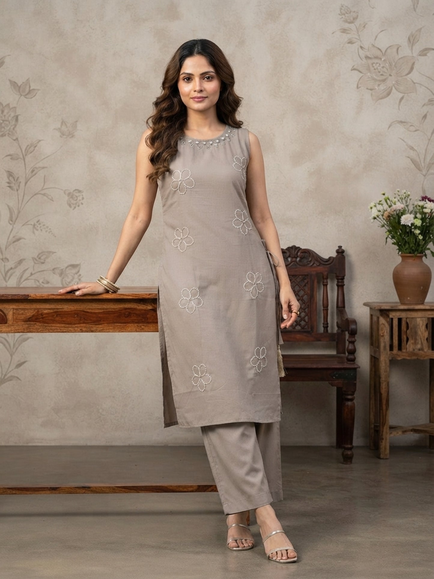 Minu Kurta-Set Pranika Vartican Silk Straight Kurti Set | Ank