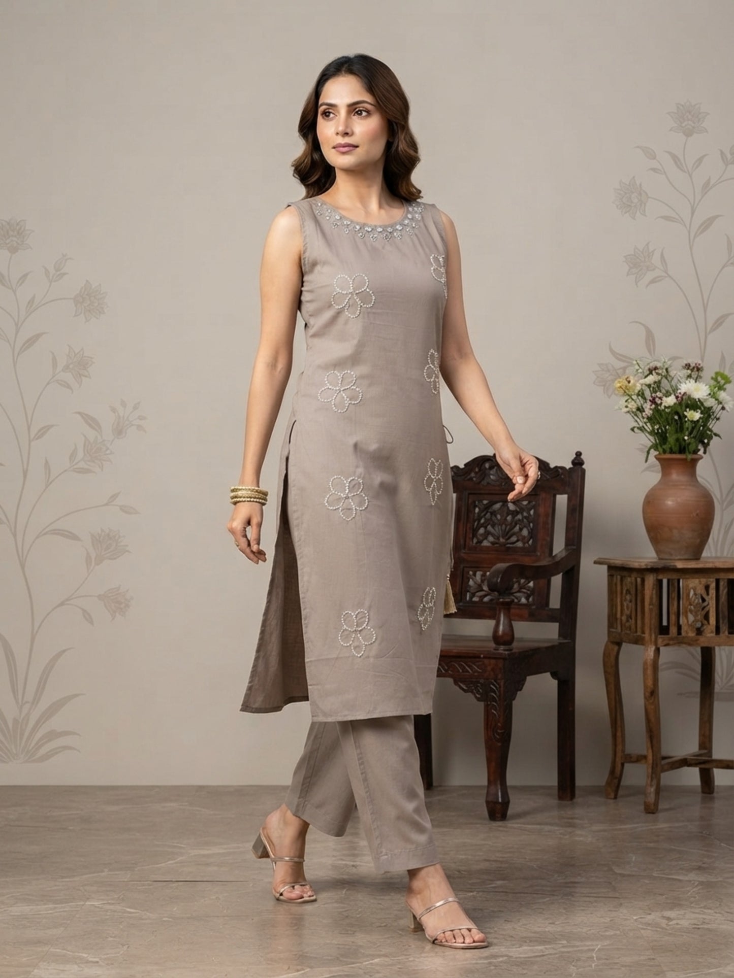 Minu Kurta-Set Pranika Vartican Silk Straight Kurti Set | Ank