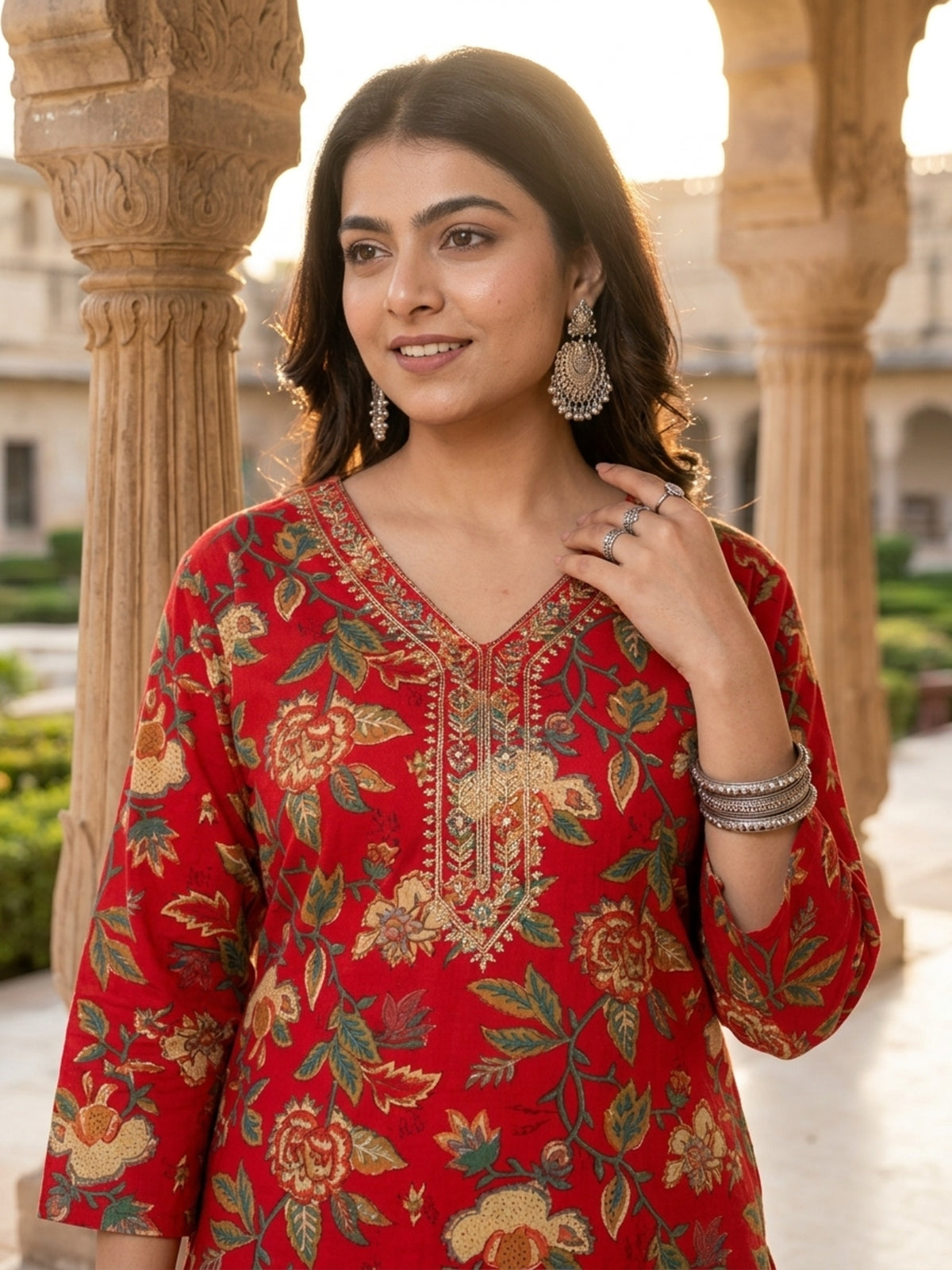 Red Floral Printed Cotton Casual Wear V-Neck Kurta