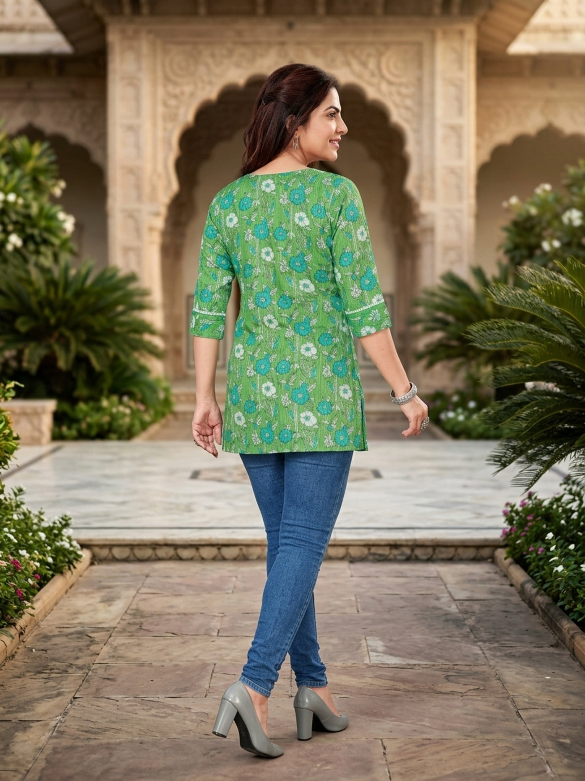 Green Floral Print Cotton Short Kurti with V-Neck