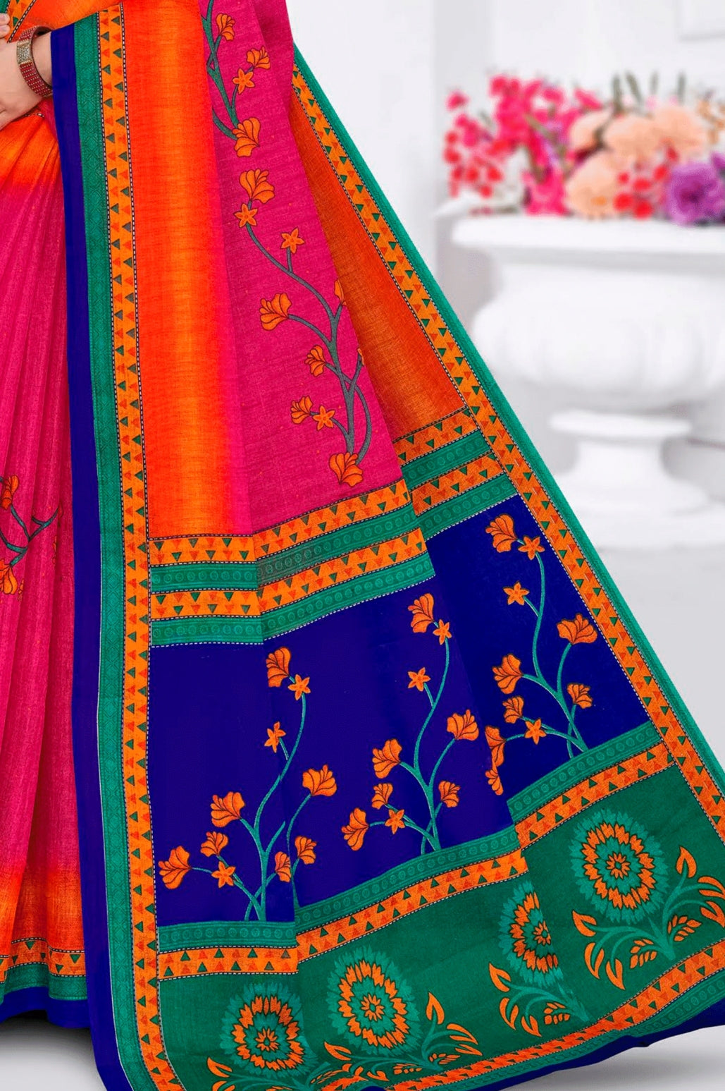 MINU SAREE MALAIKAA V-37 1066