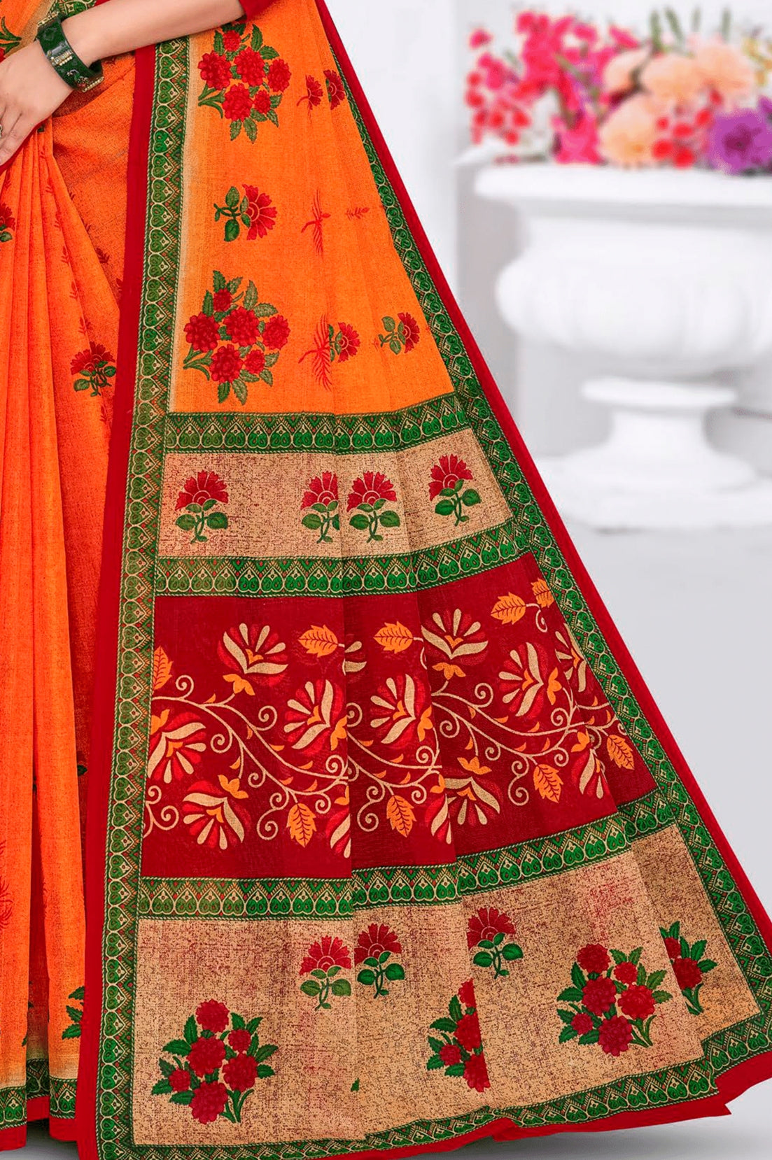 MINU SAREE MALAIKAA V-37 1044