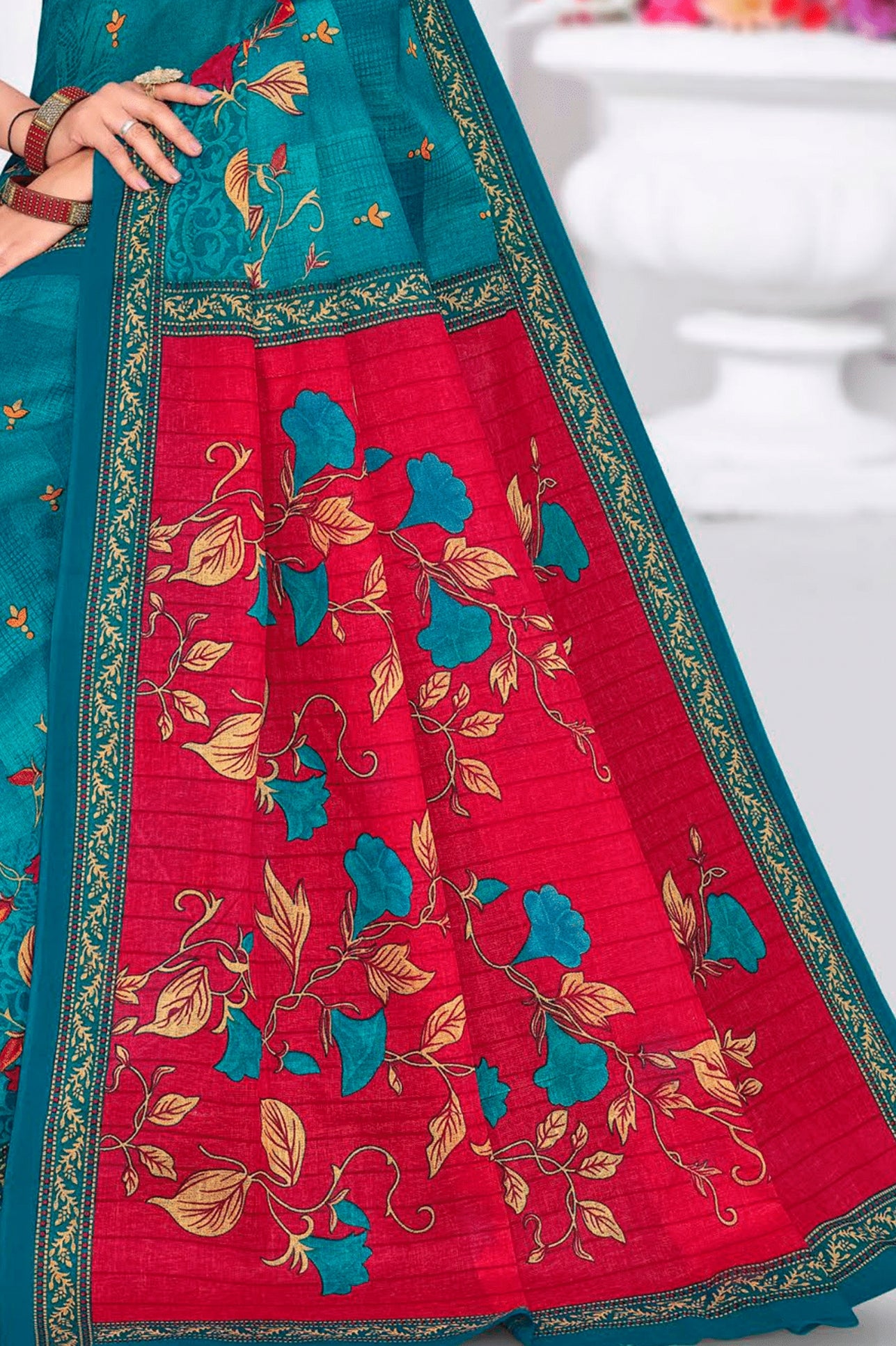 MINU SAREE MALAIKAA V-37 11111