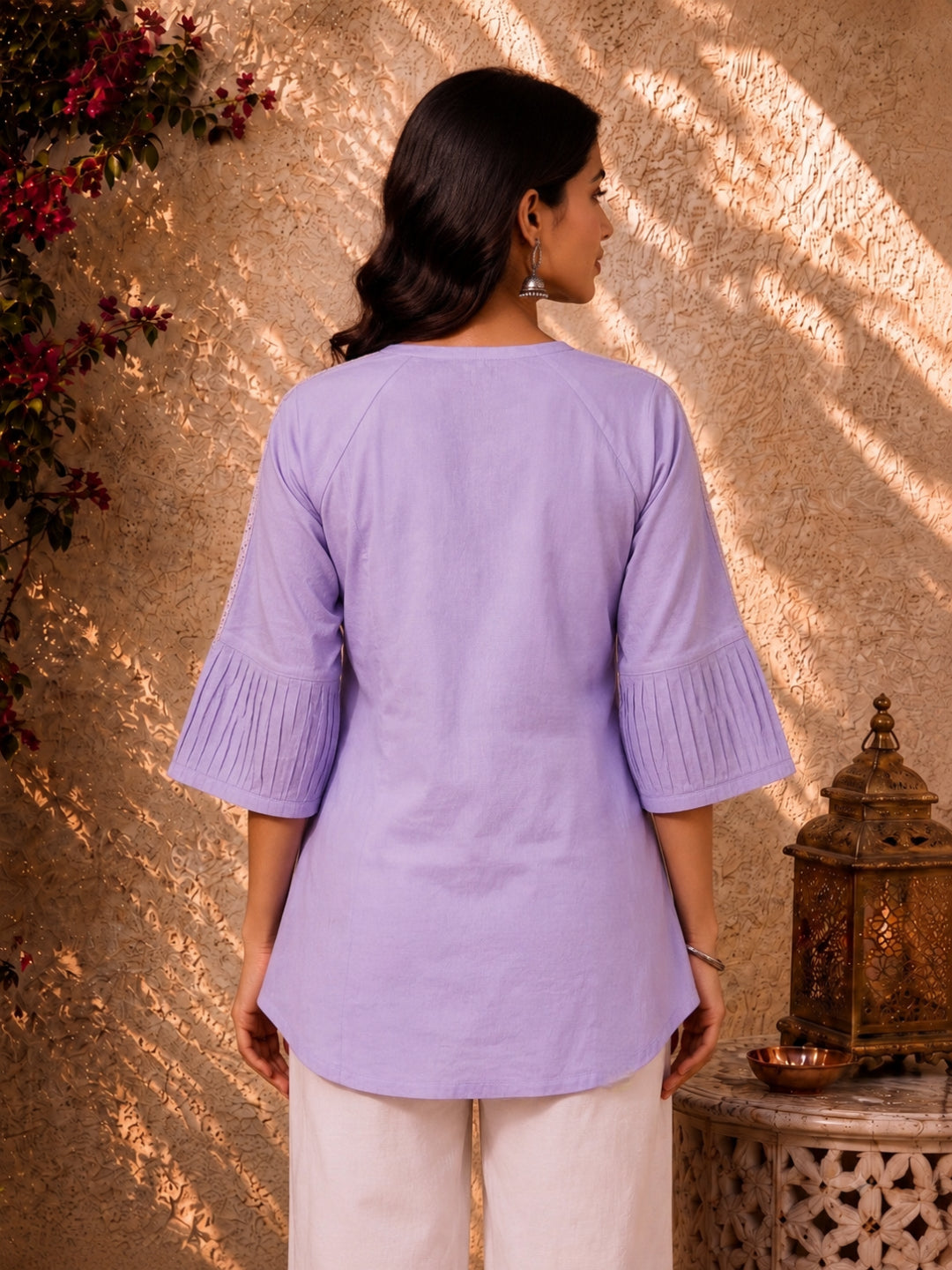 Minu Nidhi Women Solid Colour Round Neck Top