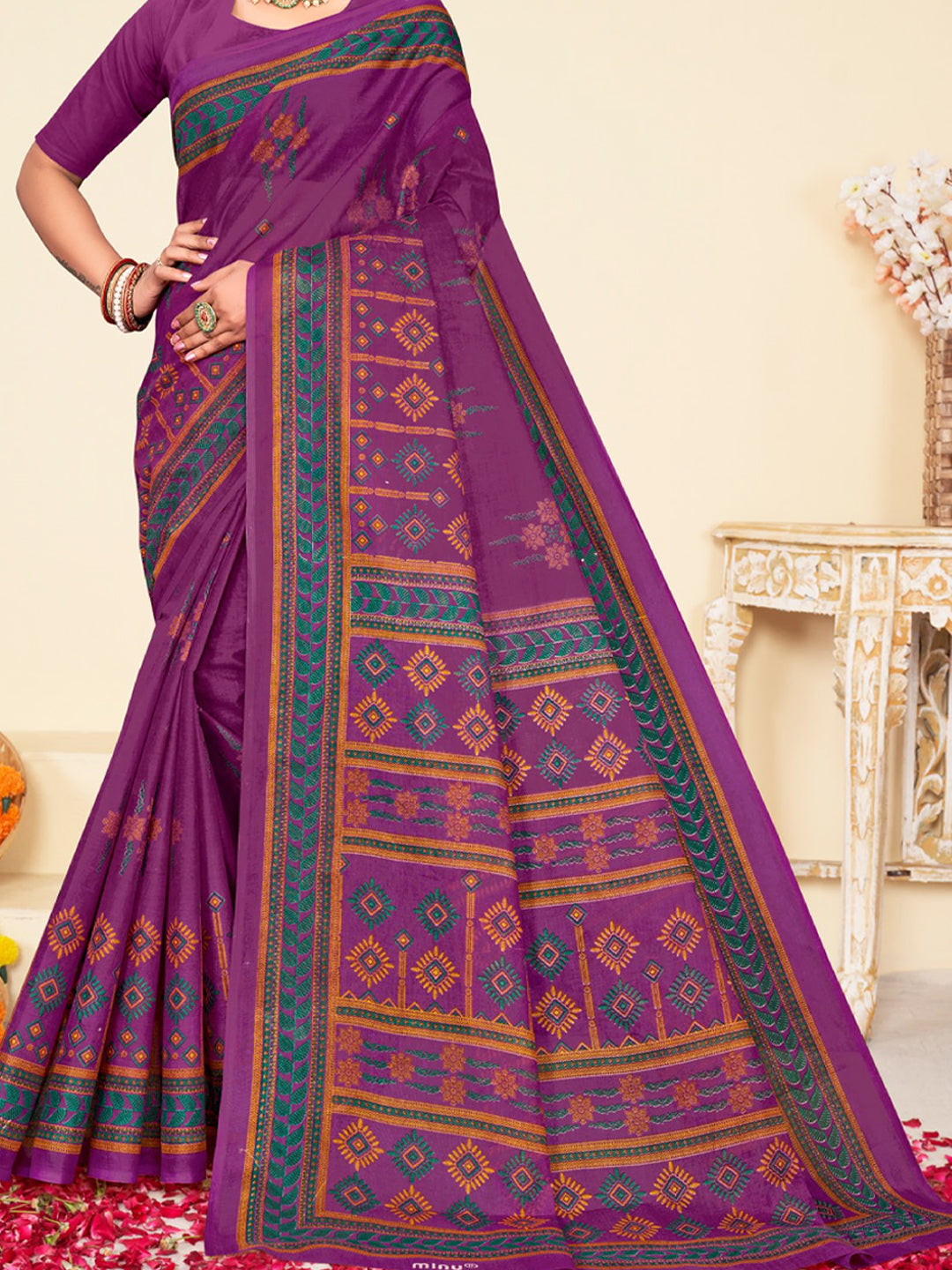 MINU SAREE AAFRIN 145607